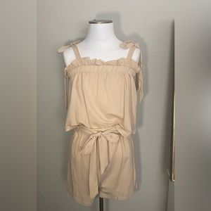 Listicle ruffle tank and shorts set